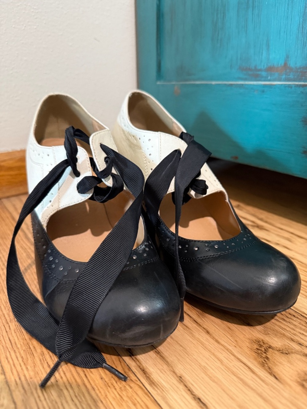 chelsea crew Black and Cream Lace-Up Heels - Picture 4 of 4